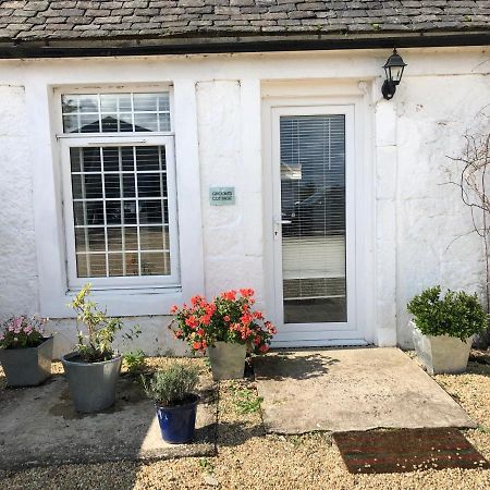 Grooms Cottage Outside Hot Tub Beith 外观 照片